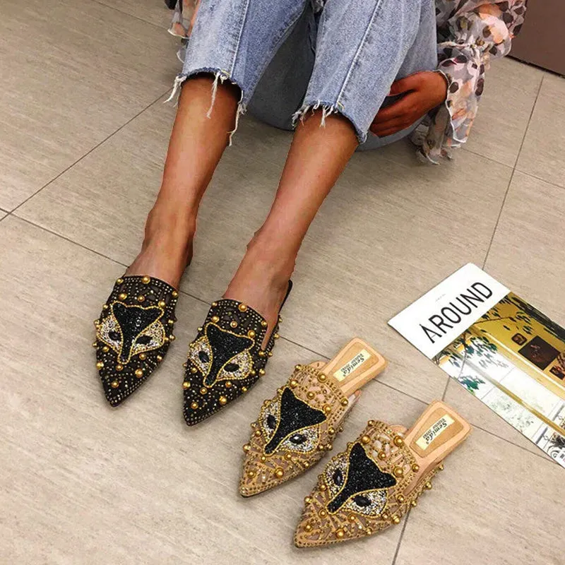 Comfortable And Fashionable Pointed Versatile Flat Slippers